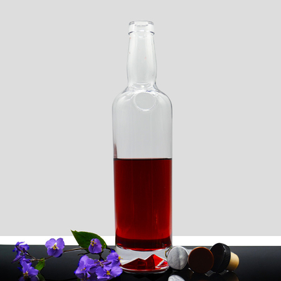 Material de vidrio de alta piedra de lujo Botellas de vidrio de whisky vacío con corcho y logotipo Decal