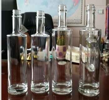 Vidrio de Super Flint 70cl Botella de vidrio de boca ancha de 1 litro para bebidas espirituosas Liquor transparente vacío