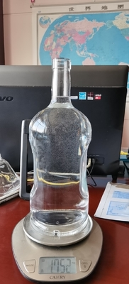 Botella vacía de vidrio de sílex personalizada para whisky de 1750 ml en California