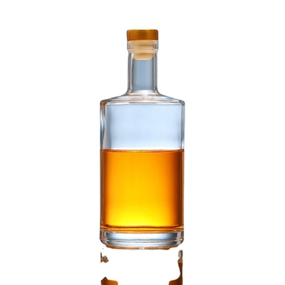 Impresión de logotipo personalizado 250 ml 500 ml 750 ml Flascos de vidrio transparente para licor Botella de whisky plano