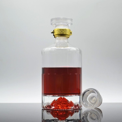 Tipo de sellado de corcho Botellas vacías de vidrio de 750 ml para licor de lujo en material de súper sílex
