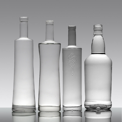 Botella de vidrio de alto borosilicato para café y bebidas 750 ml/700 ml Botella de licor vacía