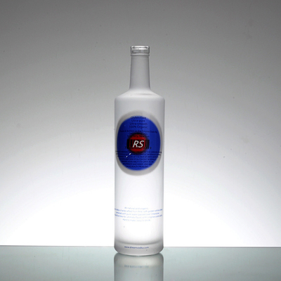 Botellas de vidrio transparente de 750 ml personalizadas para sellar el alcohol Tipo de corcho