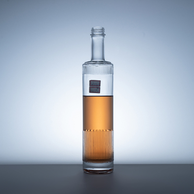 Botellas de vidrio personalizadas de 500 ml/700 ml/750 ml para aceite whisky Gin Liquor Vodka Embalaje
