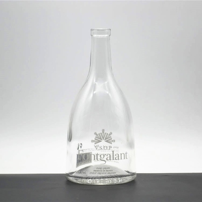 Botella de vidrio de 750 ml para el requisito de whisky de material de vidrio de súper sílex