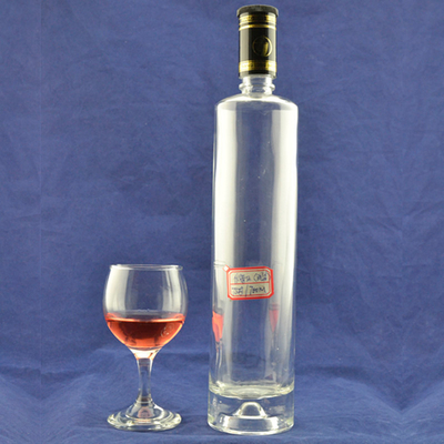 Material del cuello Material de piedra súper 700 ml de alcohol vacío claro ron whisky alcohol vodka botella de vidrio para licor