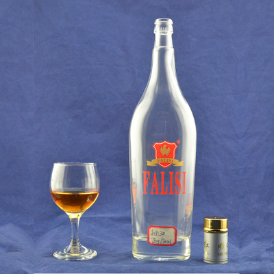 Material del cuello Material de piedra súper 700 ml de alcohol vacío claro ron whisky alcohol vodka botella de vidrio para licor