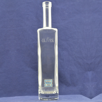 Material del cuello Material de piedra súper 700 ml de alcohol vacío claro ron whisky alcohol vodka botella de vidrio para licor