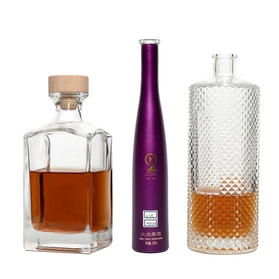 Whiskey Vodka Liquor 750ml Botella de vidrio cuadrada vacía con material de vidrio de súper sílex