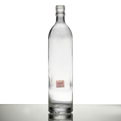 Botella de vidrio vacía personalizada para alcohol whisky vodka alcohol 700ml 750ml 500ml 1000ml