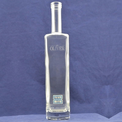 Botella de vidrio de 500 ml de material de cuello para ginebra whisky alcohol vodka brandy licor FOB