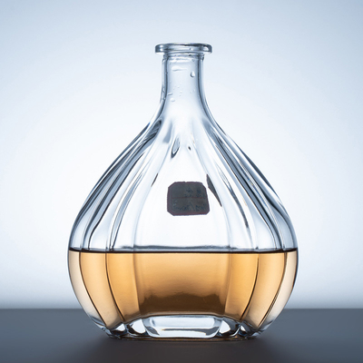 Botella de vidrio de licor de 750 ml de licor de brandy de lujo transparente de 700 ml de alcohol vacío