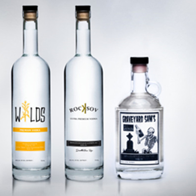 Estampado en caliente superficie de manipulación botellas de vidrio para vodka Gin Spirit 500ml 1Liter