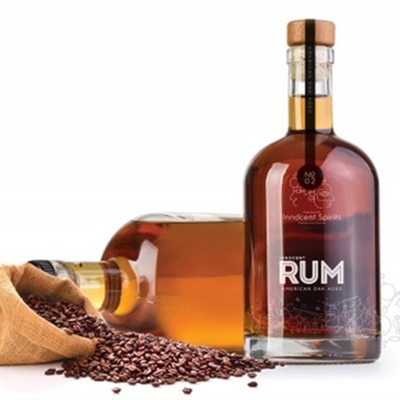 Estampado en caliente superficie de manipulación botellas de vidrio para vodka Gin Spirit 500ml 1Liter