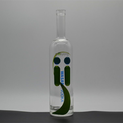 Botella de cristal blanco de vidrio XO/Brandy/Whiskey/Vodka con manipulación de la superficie de decal