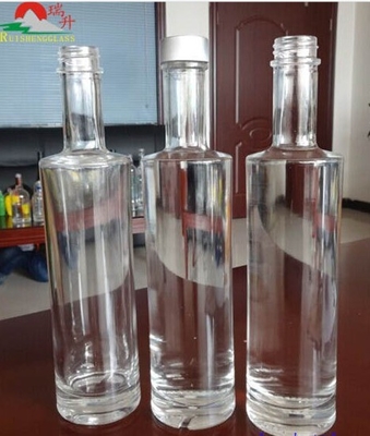 Forma personalizada con grabado en el interior Botella clara de 200 ml 375 ml para vodka tequila ron