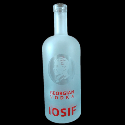 Botella de vidrio de whisky vodka de 700 ml con material de cristal y aspecto sofisticado