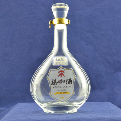 Logotipo personalizado aceptable Botella de 750 ml de alcohol blanco claro para ron vodka y whisky