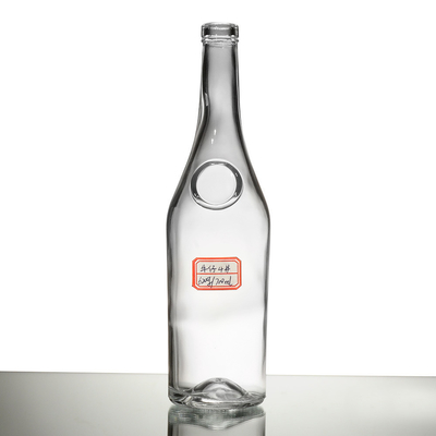 Material de vidrio súper sílex de forma poligónica única Botella de vidrio para alcohol Gin Vodka Ideal