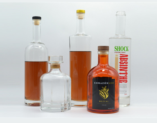 Botella de vidrio de 750 ml para vodka, brandy y whisky