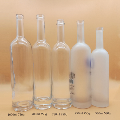 Impresión en pantalla Tipo de sellado de tapa de vidrio Botellas de vodka para licores de OEM
