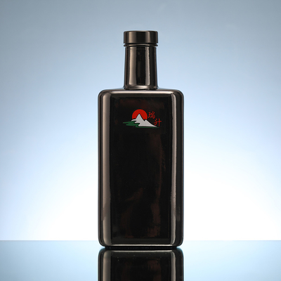 Material de vidrio Super Flint Impresión personalizada Botella de vidrio cuadrada para botella de ginebra de lujo