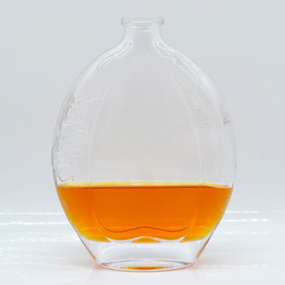 Material de vidrio de piedra súper vacío Botella de vodka de 750 ml para bebidas espirituosas