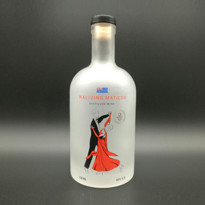 Tequila personalizada de vidrio redondo alto vacío Botella de ginebra de Boston con corcho / tapas