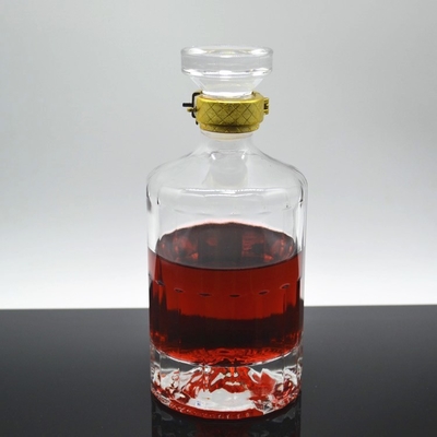 Botellas redondas de material de vidrio de súper sílex 0.5L/500ml/700ml para whisky en bebidas alcohólicas