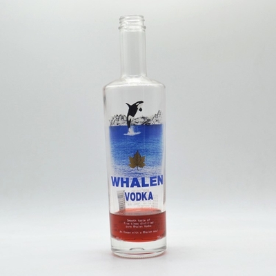 Botella de vidrio de 200 ml/300 ml/500 ml/700 ml/750 ml/1000 ml para vodka con alcohol a granel