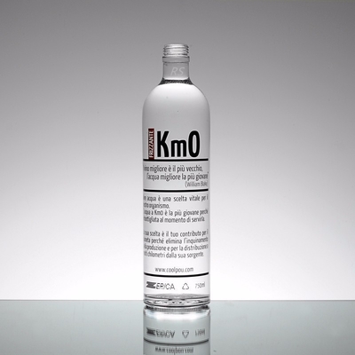 Decal Surface entrega botella de vidrio transparente para vodka rusa a un precio asequible