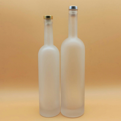 Botellas de vidrio de vodka helada Términos FOB y material de piedra fuerte