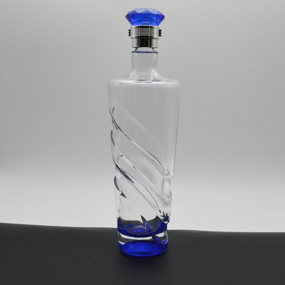 500 ml 750 ml Botellas de vidrio de vodka y whisky Super material de vidrio de sílex y diseño de base plana