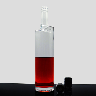 Botella de whisky y vodka de vidrio personalizada de 750 ml con estampado caliente y estampado estándar TUV