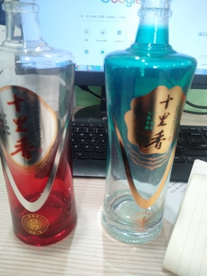 Botellas de vino de vidrio transparente personalizadas para tequila whisky brandy 750ml 500ml 1000ml