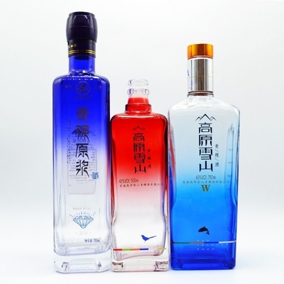 Botellas de vino de vidrio transparente personalizadas para tequila whisky brandy 750ml 500ml 1000ml