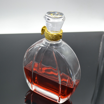 Botella de licor de vidrio de 500 ml de 750 ml perfecta para vodka y ron.