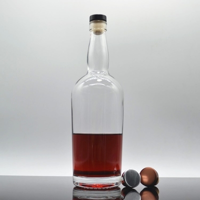 Botella de licor de vidrio de 500 ml de 750 ml perfecta para vodka y ron.