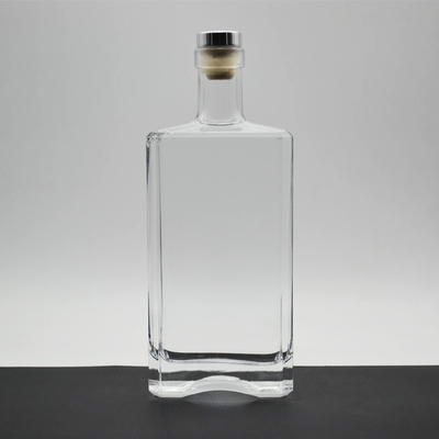 Botella de vidrio grabado para el whisky 750ml Cuadrado Botella electroplacada Super cristal de pedernal