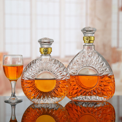 750 ml de vidrio blanco de forma única botella de vidrio de vino de cereza para licor en Europa