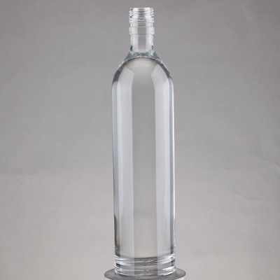 Botellas de vodka de 70cl 700ml hechas de vidrio de súper sílex con base gruesa y tipo de sellado de corcho