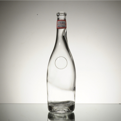 Los fabricantes de botellas ofrecen botellas de vidrio de whisky de 750 ml con material de vidrio de súper sílex