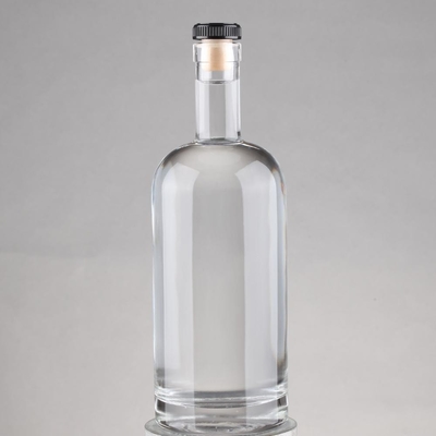 Las botellas con tapa de tornillo 700 ml de whisky claras botellas de vidrio vacías para vino OEM / ODM bienvenido