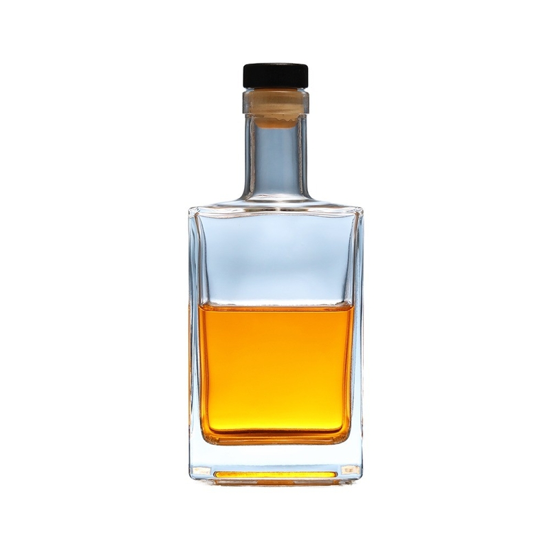 Logotipo personalizado Botella de whisky de vidrio de 500 ml para vodka ginebra vino de frutas botella de montaña Decal