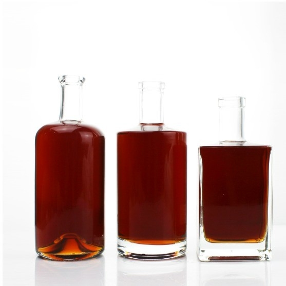 Botellas de ron de brandy de alta gama 500ml 700ml 750ml con una exquisita artesanía