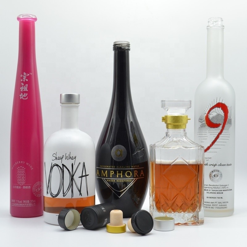 Botella de vidrio personalizada de 200 ml 375 ml 500 ml 700 ml 750 ml 1000 ml para vodka y licores de vino espirituoso