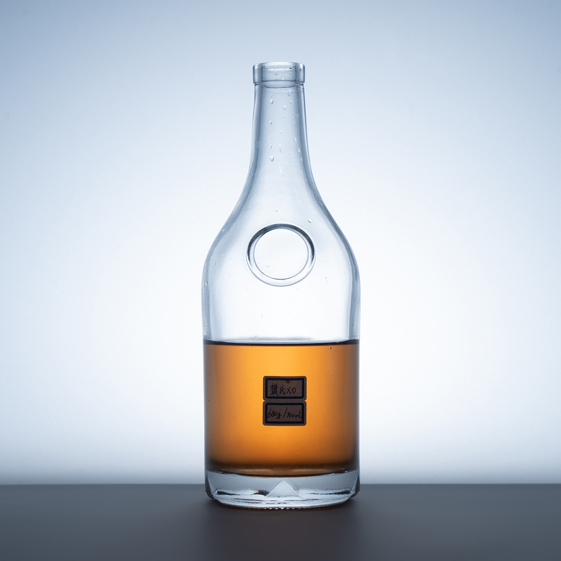 Material del cuerpo Super Flint Glass Brandy XO Mini cilindros de champán con hoja de arce