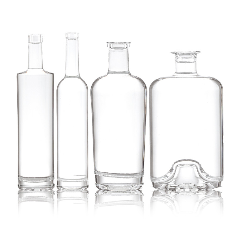 Grado superior de vidrio pequeño transparente de vidrio espirituoso de vidrio convexo de licor de cadera botella de vidrio transparente botella de licor