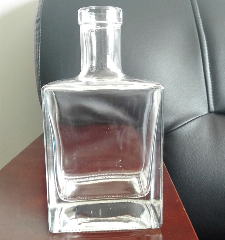 Botella de whisky de vidrio Super Flint claro 375ml 500ml Cuadrado Gin Seco Vodka Botella de vino