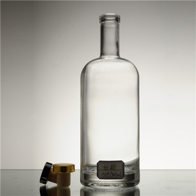 Super Flint 700ml Botella de vodka de vidrio con corcho OEM / ODM aceptable Personalizable